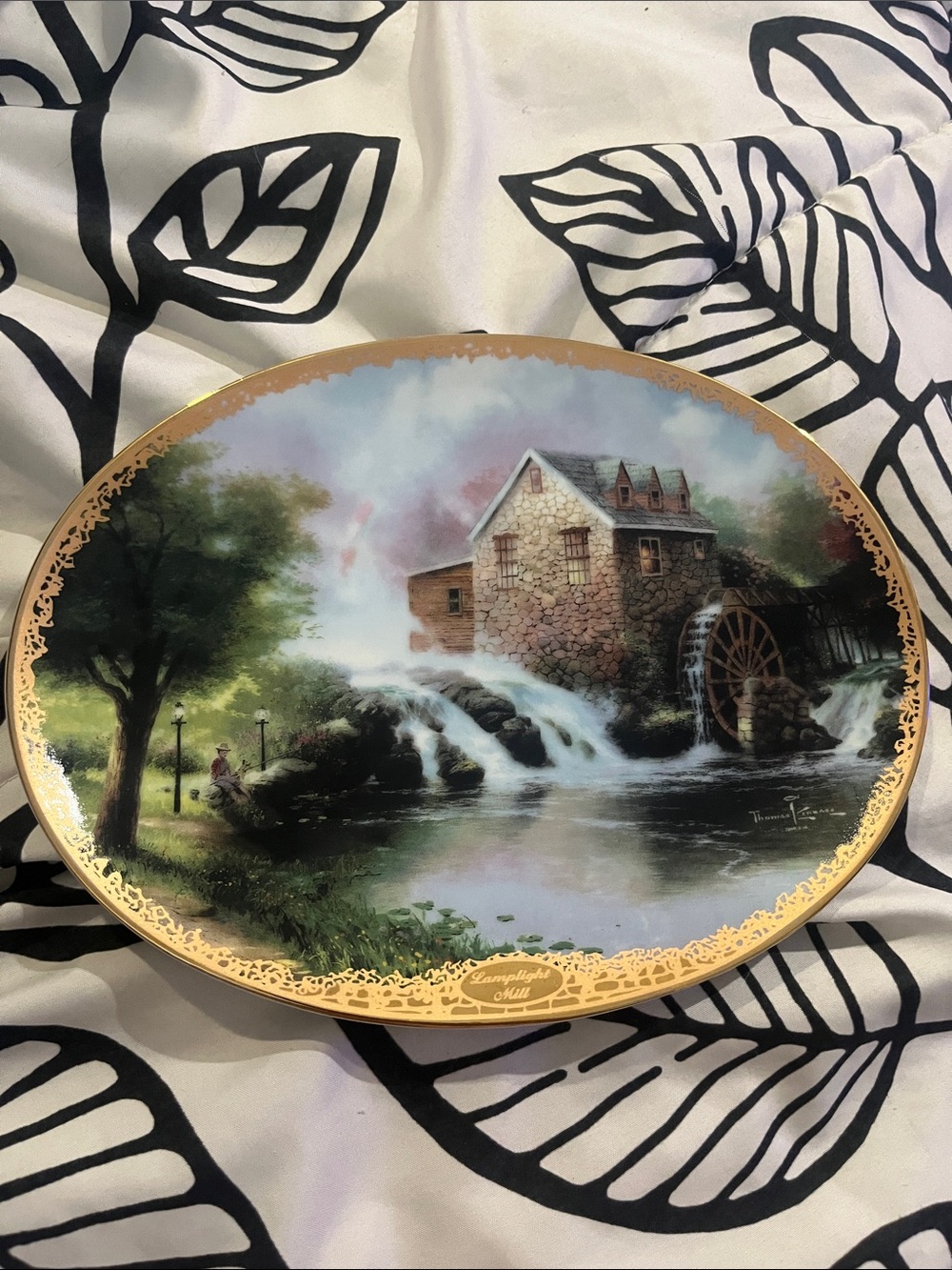 Thomas Kinkade “Lamplight Mill” Porcelain Collector Plate